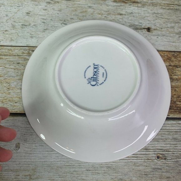 Gibson FOUR SEASONS All White Embossed Fruit Floral Rim Coupe Soup Bowl Set of 4 - Picture 3 of 16